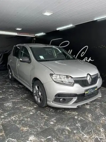 Renault Sandero RS 2.0 16V (Flex)
