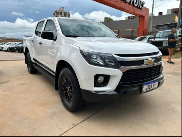 Carro Chevrolet S10 Cabine Dupla 2022 Advantage 2.5