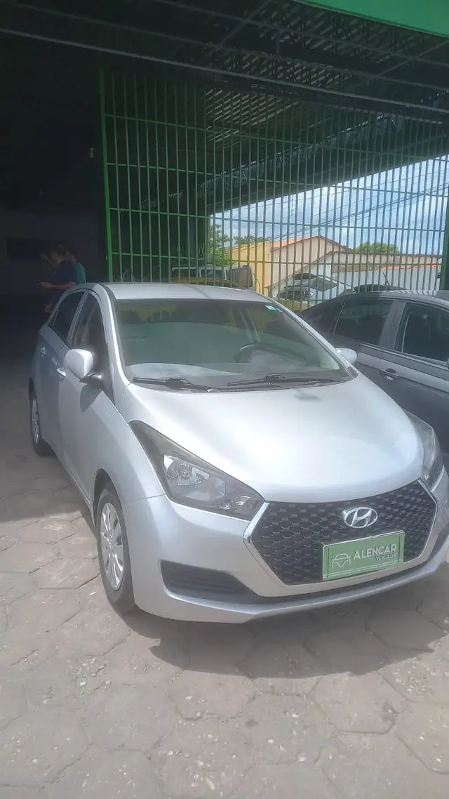 Carro Hyundai HB20 2019 1.0 Unique (Flex)