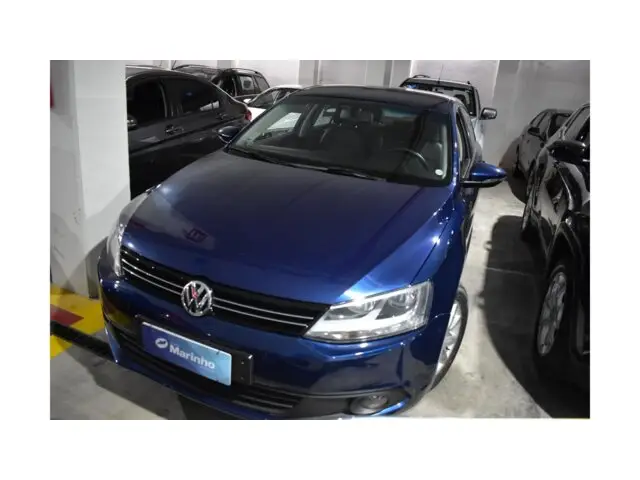 Carro Volkswagen Jetta 2011 2.0 Comfortline (Flex)