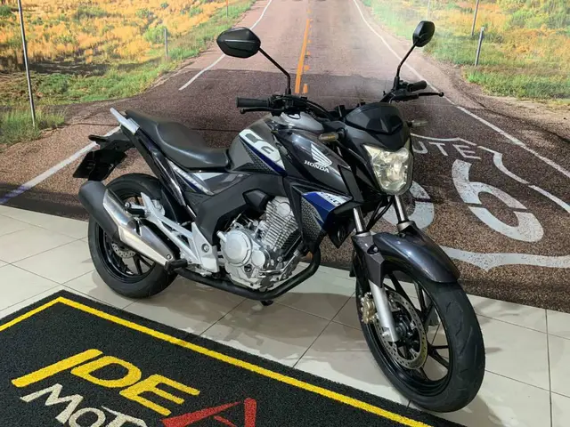 Carro Honda CB 250F Twister 2020 Standard