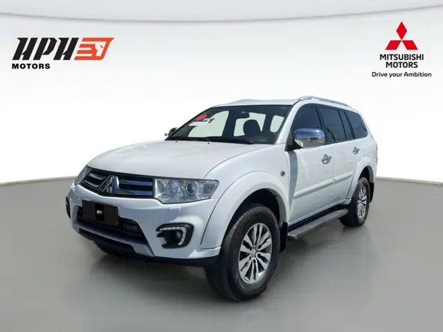 Carro Mitsubishi Pajero 2018 3.2 DI-D HPE 4WD (Aut)