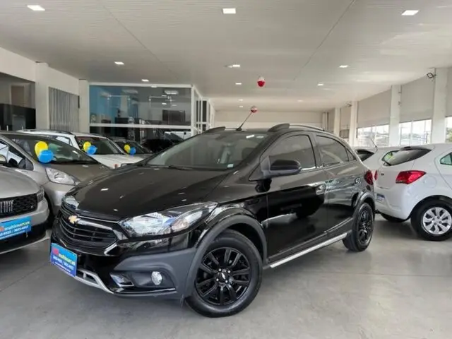 Carro Chevrolet Onix 2019 1.4 Activ SPE/4