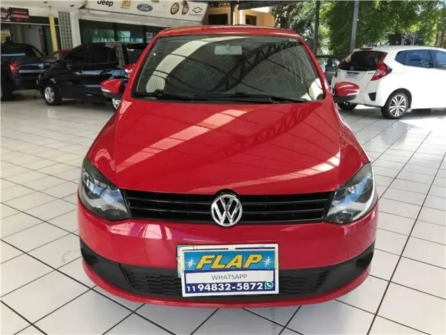 Carro Volkswagen Fox 2013 1.0 VHT (Flex) 4p