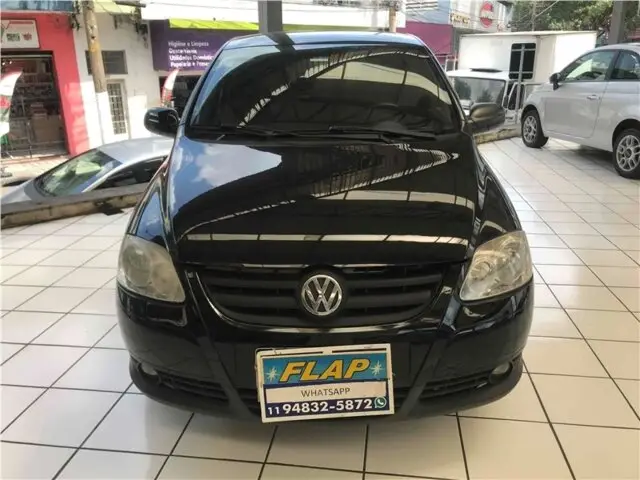 Carro Volkswagen Fox 2008 Route 1.0 8V (Flex)