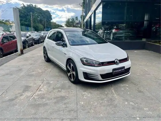 Volkswagen Golf GTI 2.0 TSi DSG
