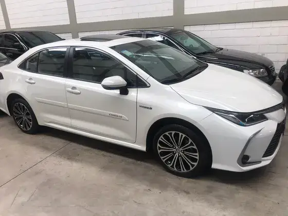 Carro Toyota Corolla 2020 1.8 VVT-I HYBRID FLEX ALTIS CVT