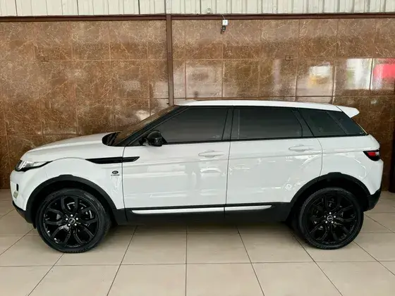 Carro Land Rover Range Rover Evoque 2014 2.0 Si4 Prestige