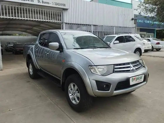 Carro Mitsubishi L200 Triton Sport 2015 3.2 DID-H HPE 4WD (Aut)