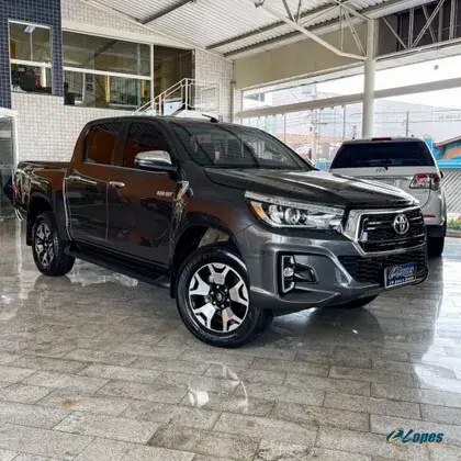 Carro Toyota Hilux Cabine Dupla 2020 Hilux 2.8 TDI SRX CD 4x4 (Aut)