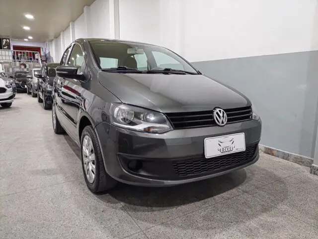 Carro Volkswagen Fox 2013 1.6 VHT (Flex)