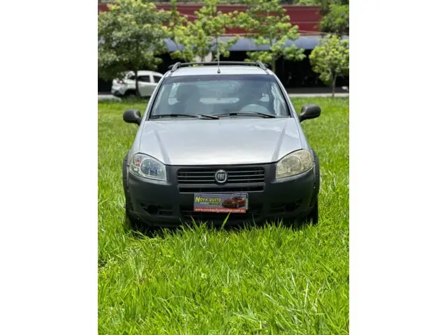 Carro Fiat Strada 2013 Working 1.4 (Flex) (Cabine Estendida)