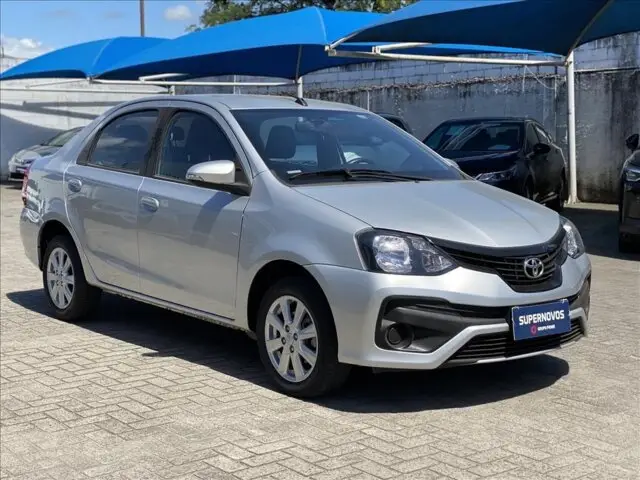Carro Toyota Etios Sedan 2019 X Plus 1.5 (Aut) (Flex)