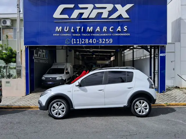 Carro Renault Sandero 2014 Privilege 1.6 16V (Flex)(aut)