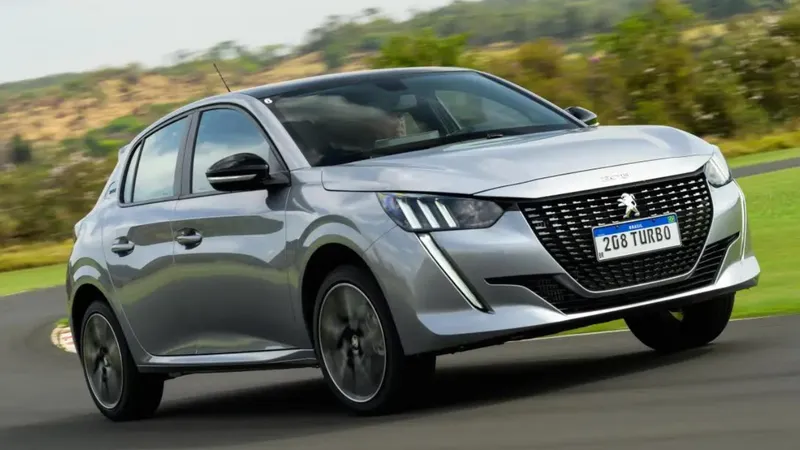 Peugeot 208 Allure Turbo pode ser comprado por menos de R$ 100 mil