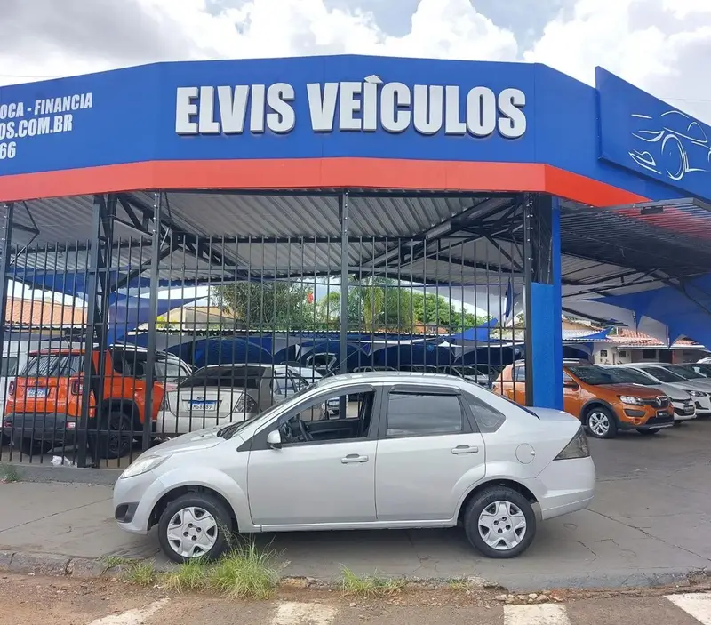 Ford New Fiesta Sedan 1.6 SE (Flex)