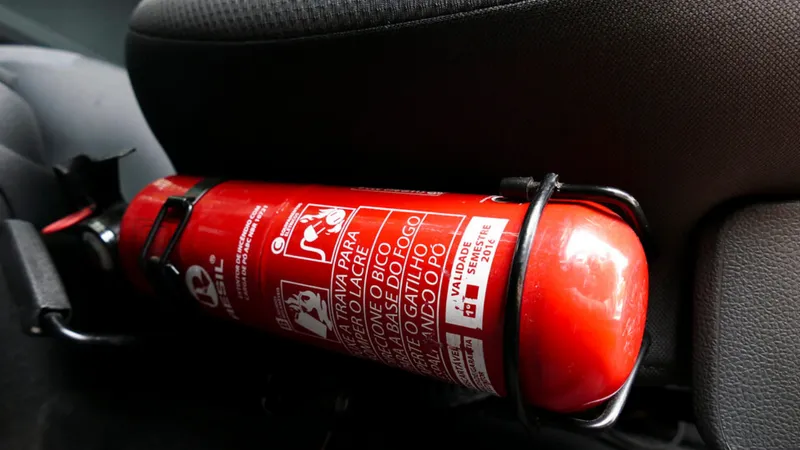Extintor de incêndio não é mais obrigatório, mas pode gerar multa