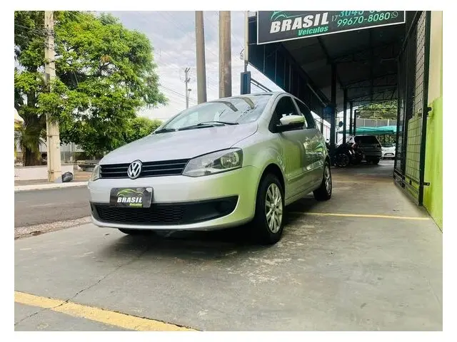 Carro Volkswagen Fox 2012 1.6 VHT (Flex)