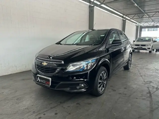 Carro Chevrolet Onix 2016 1.4 LT SPE/4
