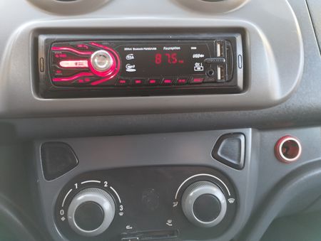 Uno Vivace Italia 1.0 8V (Flex) 4p
