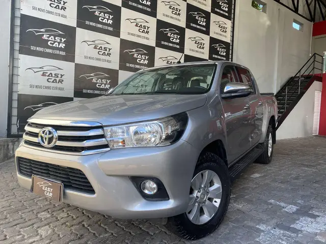 Carro Toyota Hilux Cabine Dupla 2018 Hilux 2.8 TDI SRV CD 4x4 (Aut)