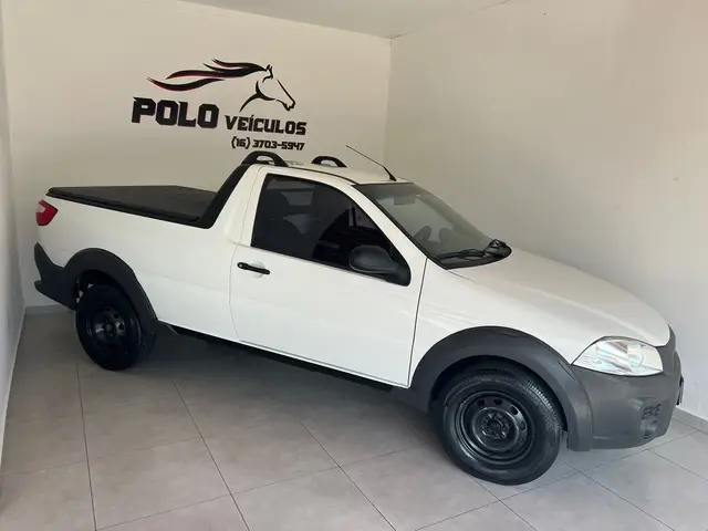 Carro Fiat Strada 2018 Hard Working 1.4 (Flex) (Cabine Simples)
