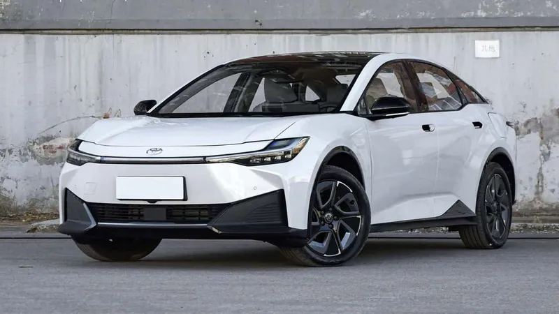 Toyota resiste a elétricos e prevê que eles ocuparão 30% do total de vendas