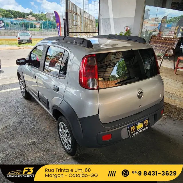 Carro Fiat Uno 2013 Way Celeb. 1.0 8V (Flex) 4p
