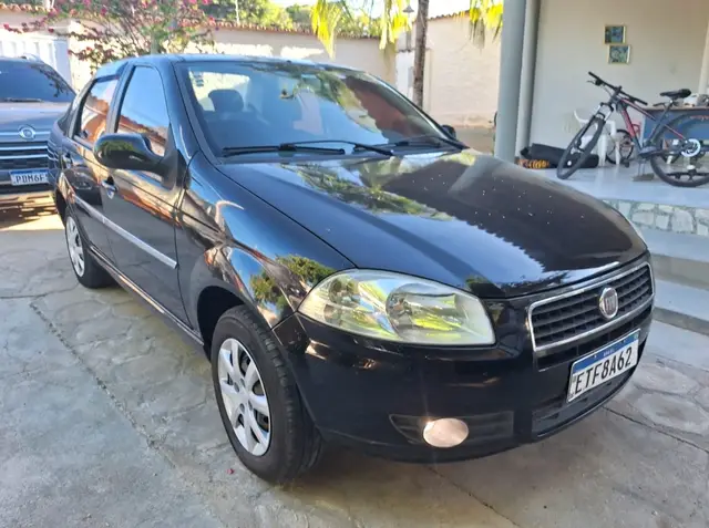Carro Fiat Siena 2011 Celebration Fire 1.0 8V (Flex)