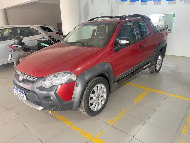 Carro Fiat Strada 2014 Adventure 1.8 16V (Flex) (Cabine Dupla)