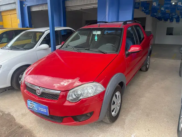 Carro Fiat Strada 2015 Trekking 1.6 16V (Flex) (Cabine Dupla)