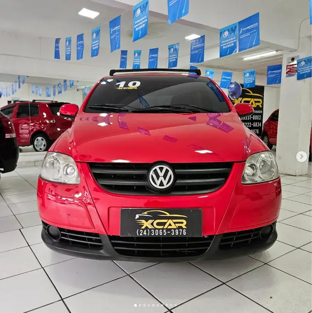 Carro Volkswagen Fox 2010 1.0 8V (Flex) 2p