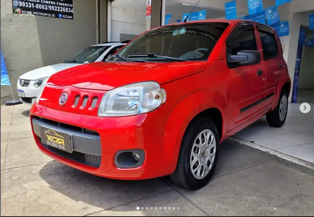 Carro Fiat Uno 2014 Vivace College 1.0 8V (Flex) 4p
