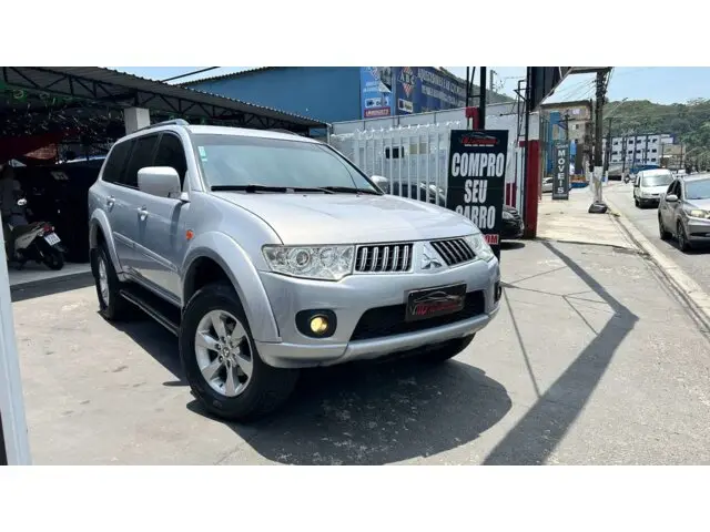 Carro Mitsubishi Pajero Dakar 2013 3.2 4WD