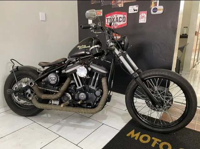 Carro Harley-Davidson Sportster XL 883 2007 Roadster
