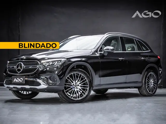 Carro Mercedes-Benz GLC 300  2025 2.0 MHEV 4MATIC AMG LINE