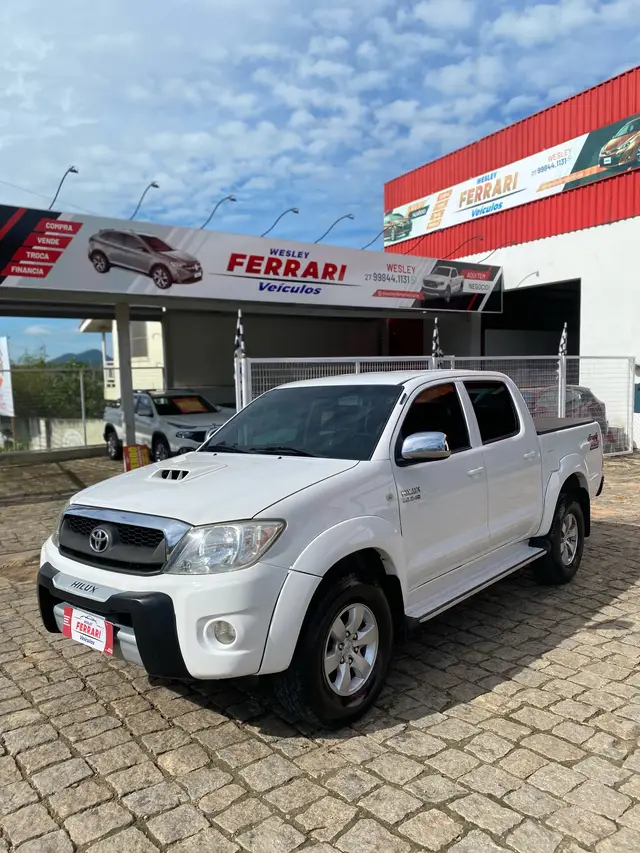 Carro Toyota Hilux Cabine Dupla 2011 Hilux SRV 4x4 3.0 (cab. dupla)