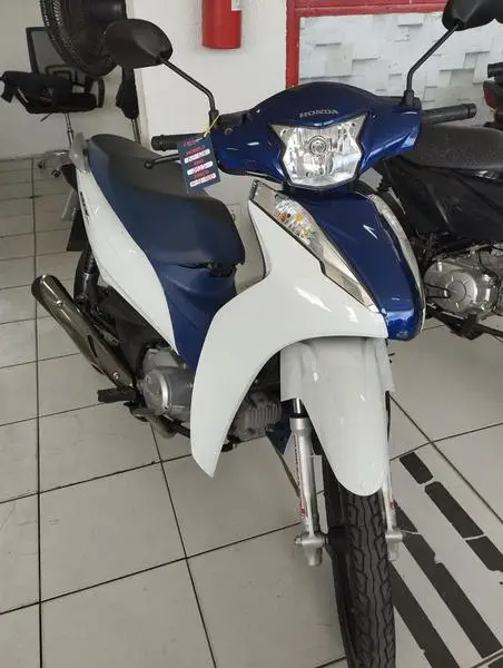 Carro Honda Biz 125 2022 125+