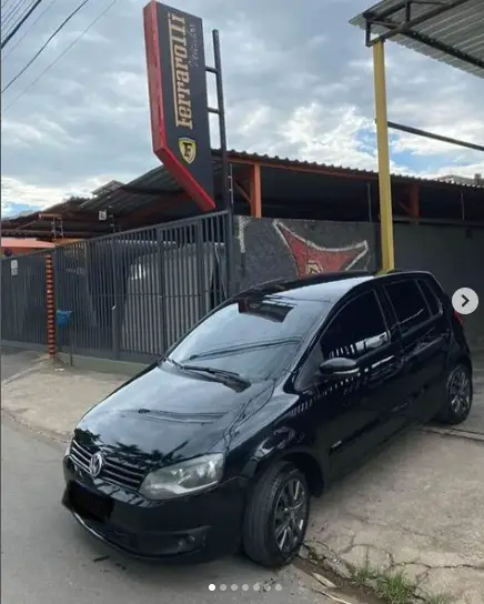 Carro Volkswagen Fox 2013 1.0 VHT (Flex) 4p
