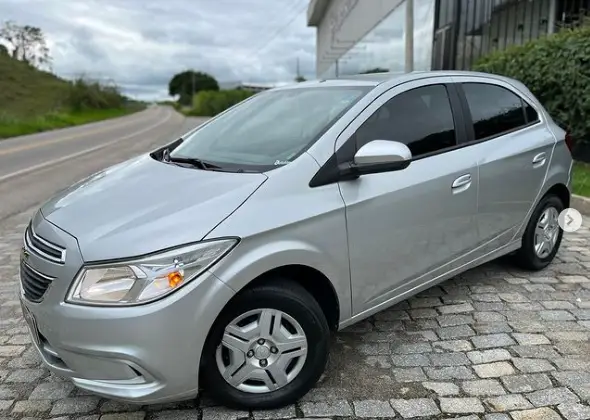 Carro Chevrolet Onix 2016 1.0 LT SPE/4