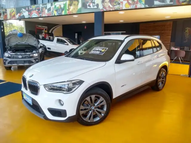 Carro BMW X1 2017 2.0 sDrive20i GP ActiveFlex