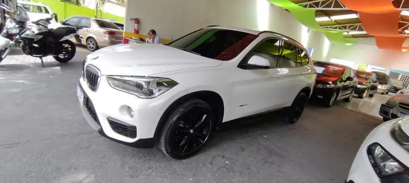 BMW X1 2.0 sDrive20i GP ActiveFlex
