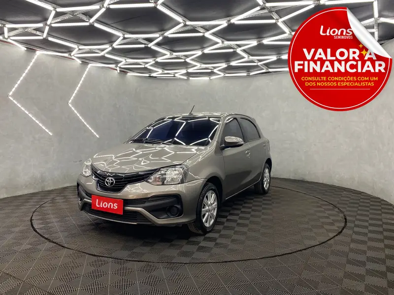 Toyota Etios X Plus 1.5 (Aut) (Flex)