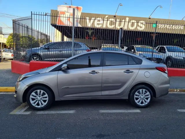 Carro Hyundai HB20S 2019 1.0 Comfort Style (Flex)