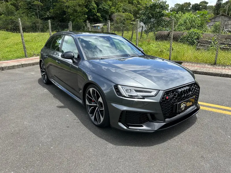 Audi RS4 2.9 TFSI Avant Tiptronic quattro