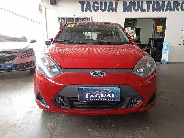 Carro Ford Fiesta Hatch 2013 Rocam 1.0 (Flex)