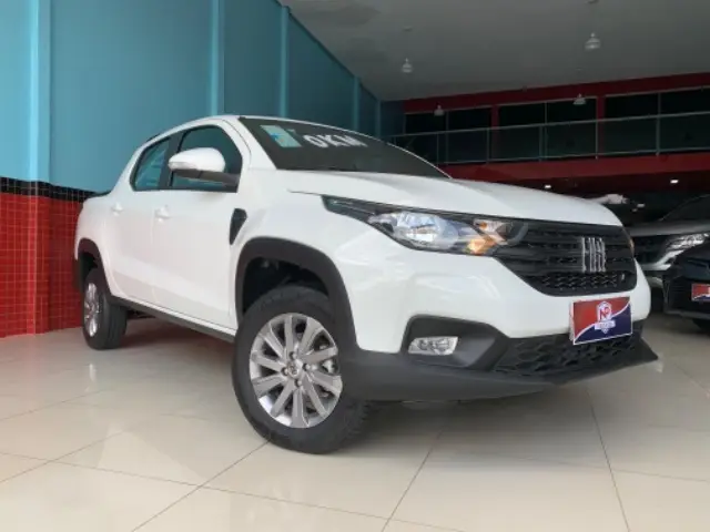Carro Fiat Strada 2023 Freedom 1.3 CD (Flex)