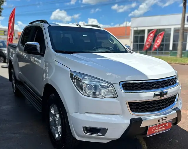 Carro Chevrolet S10 Cabine Dupla 2014 S10 2.4 LT 4x2 (Cab Dupla) (Flex)
