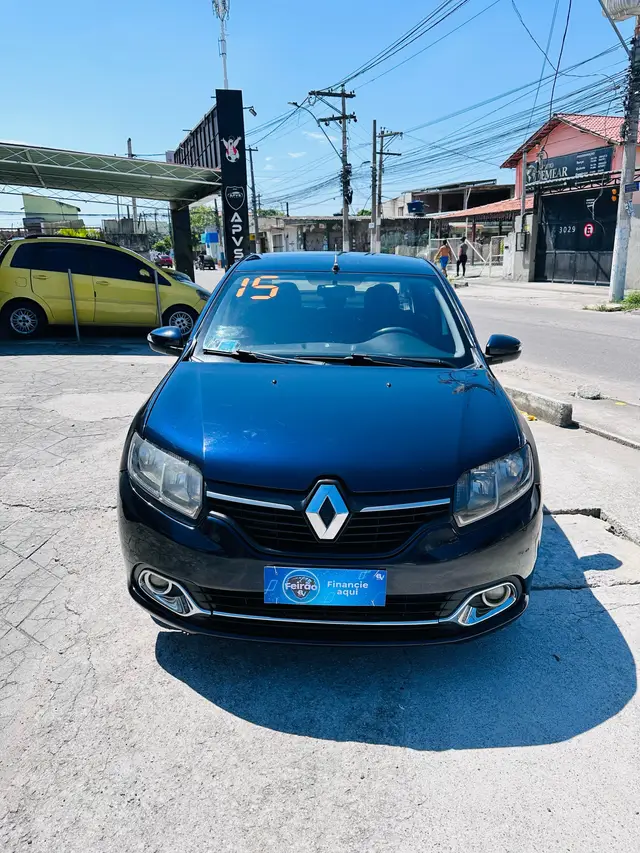 Carro Renault Logan 2015 Dynamique 1.6 8V