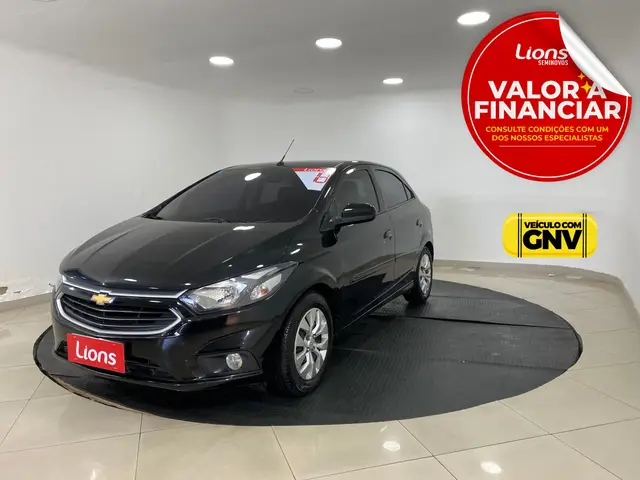 Carro Chevrolet Onix 2018 LT 1.4 8V FlexPower 5p Mec.